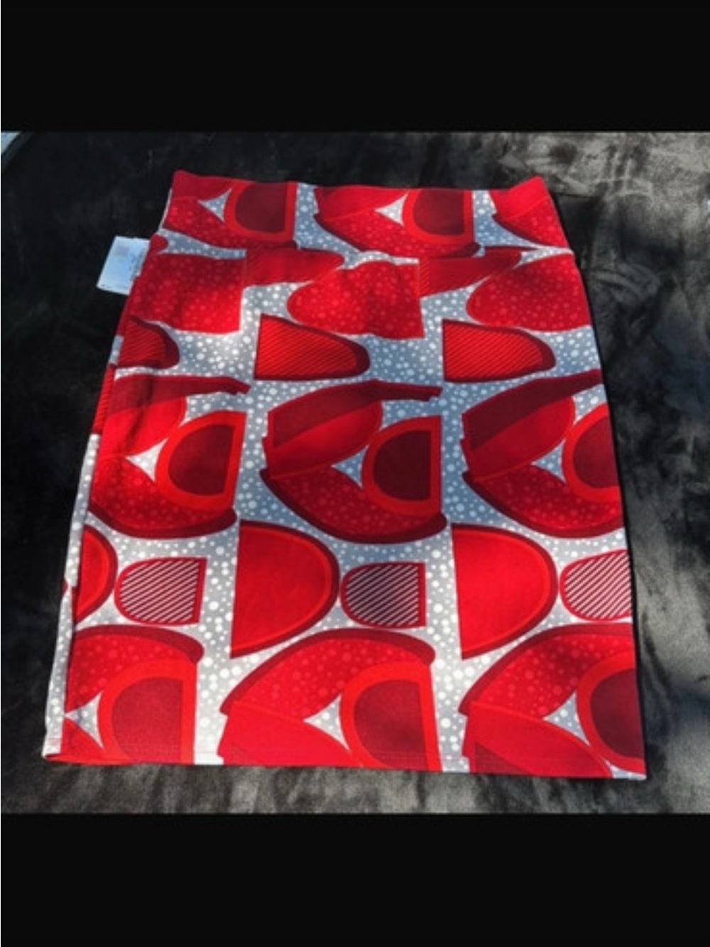 LuLaRoe Red and White Geometric Pencil Skirt